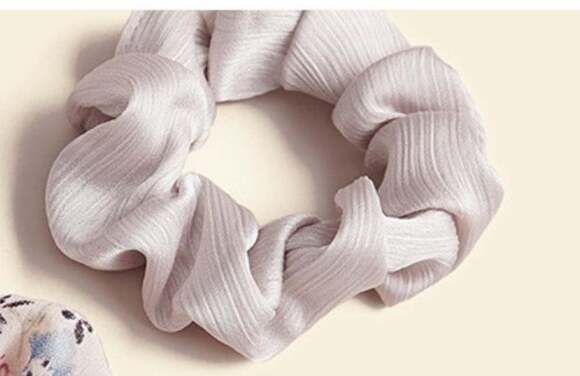 Floral Scrunchie Set of 3 - Picture 3 of 5